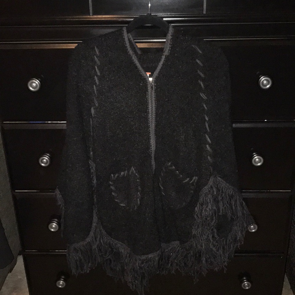 Beautiful *new* zip up poncho